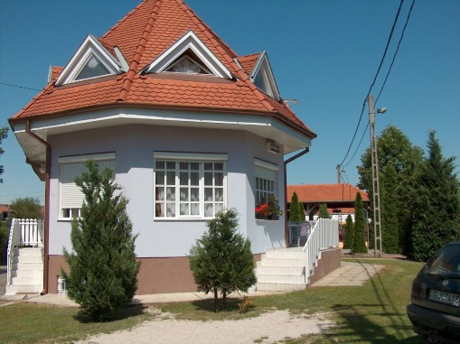   - Lila Villa Apartmanház Zalakaros