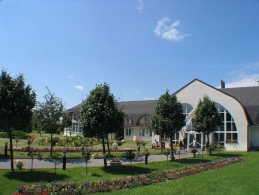   - Hotel Ovit Keszthely