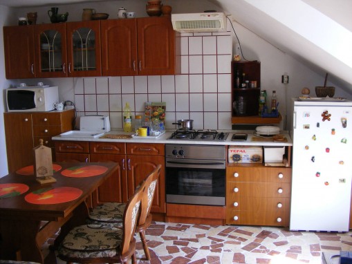   - Baba Apartman Keszthely