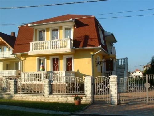   - Cédrus Apartmanházak Zalakaros