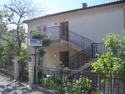   - Apartmani Vitorija Pula