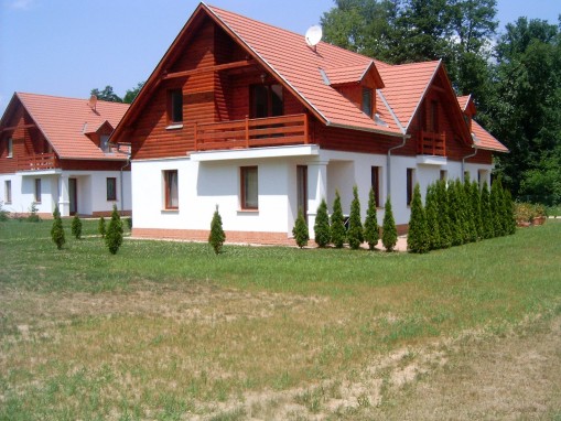   - Bonita Apartman Zalacsány