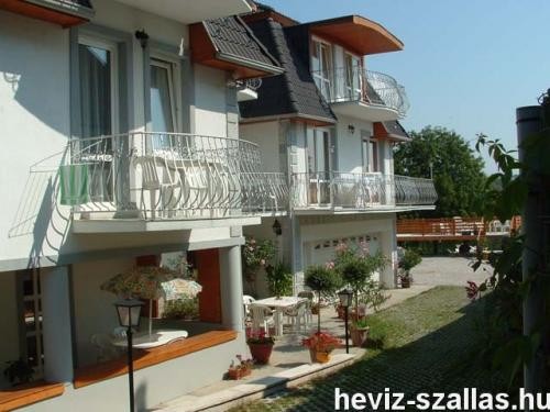   - Villa Grazia Hévíz