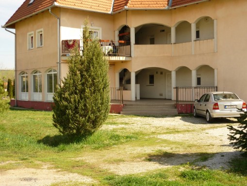   - Kehidafürdő Apartmanház Kehidakustány