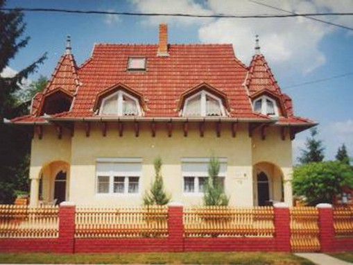   - Apartmanház Henrietta Zalakaros